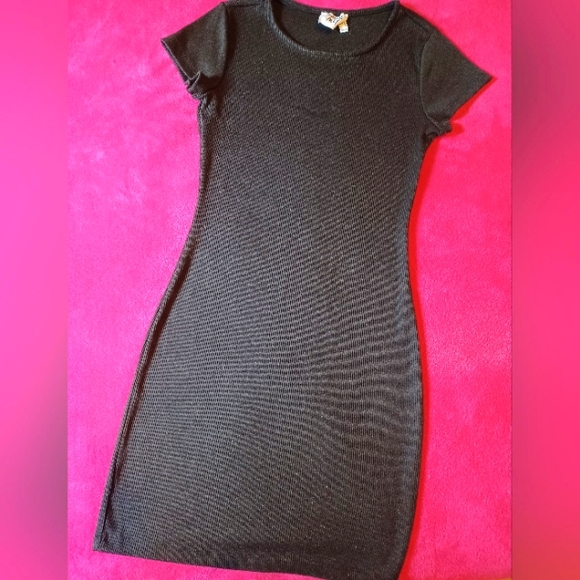 Princess Polly Dress - Picture 1 of 2